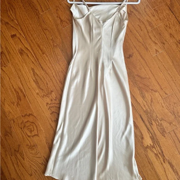 Silk Dress - Picture 2 of 5